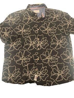 Men's Black Floral Button-Down Casual Shirt
